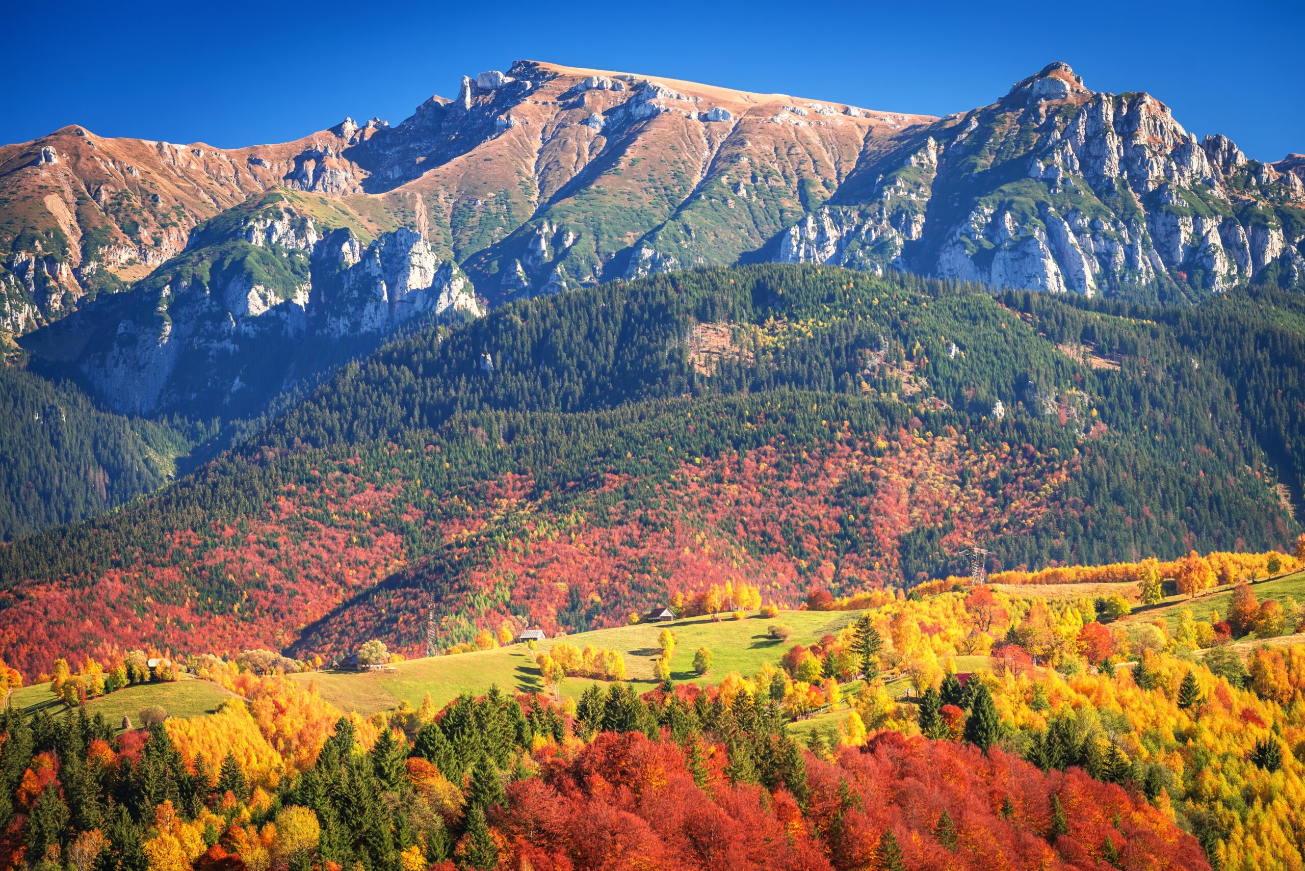 Bucegi,,Carpathian,Mountains,-,Romania.,Beautiful,Autumn,Colors,Scenic,Landscape