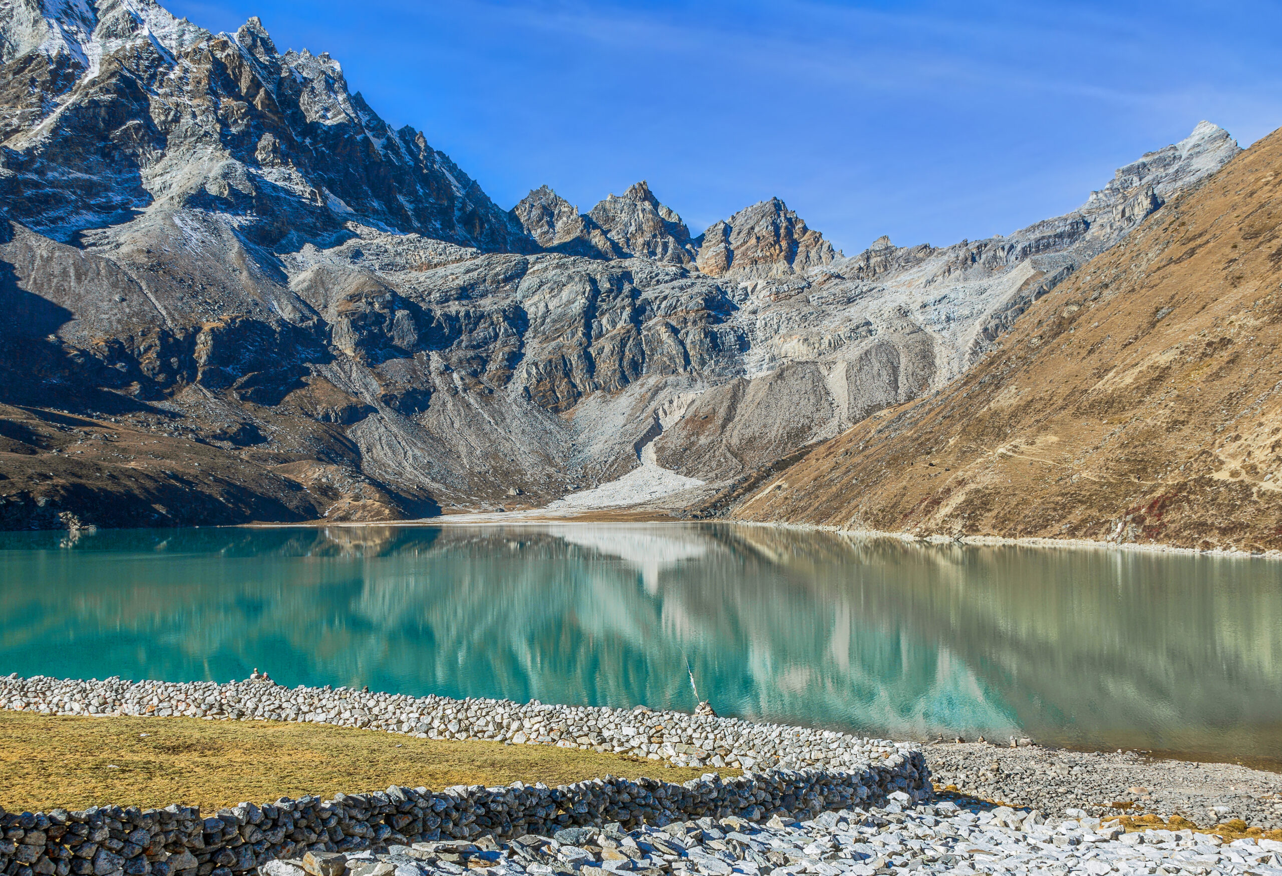 Beautiful,Morning,View,From,The,Village,Of,Gokyo,On,The