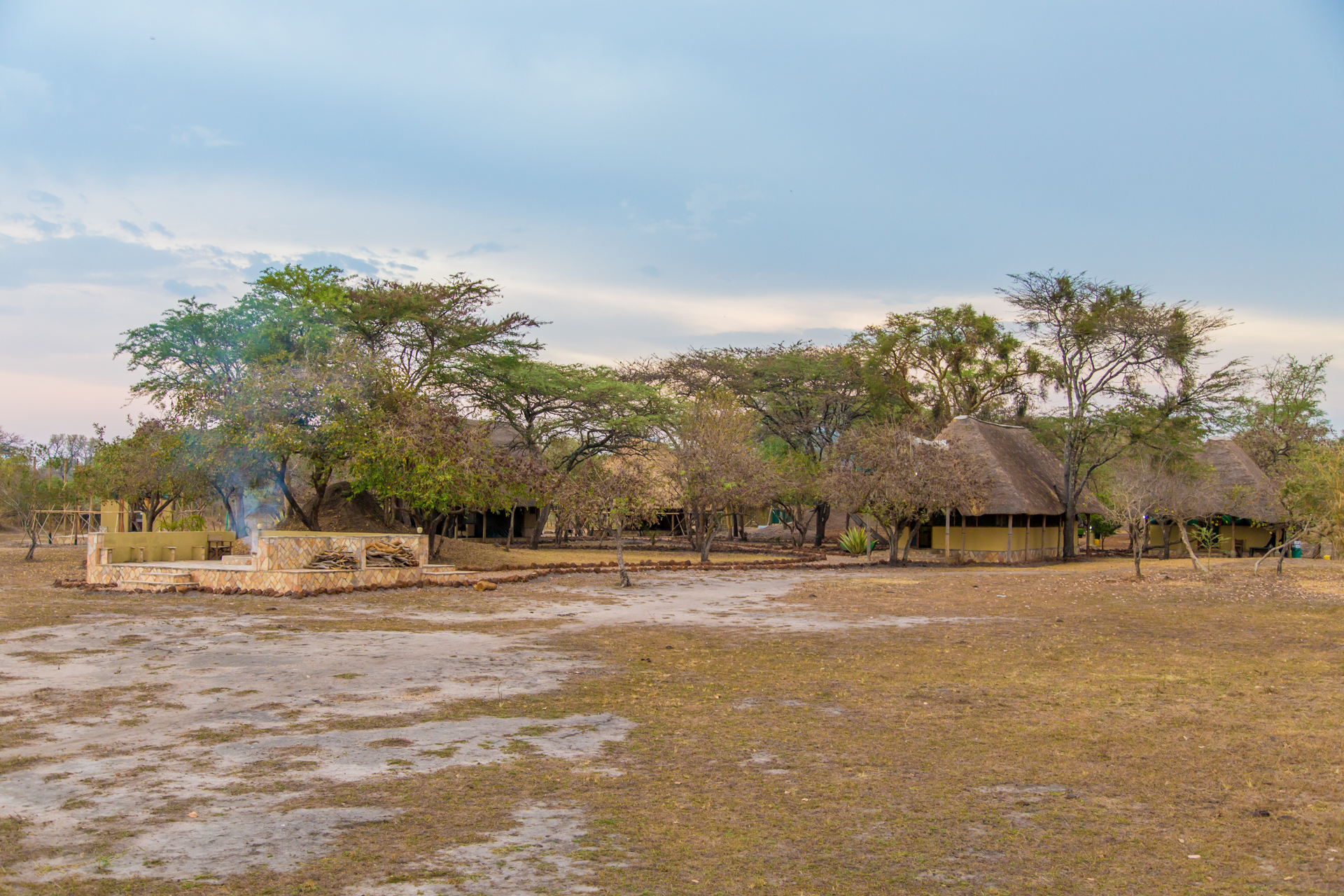 hunting-camp-in-uganda
